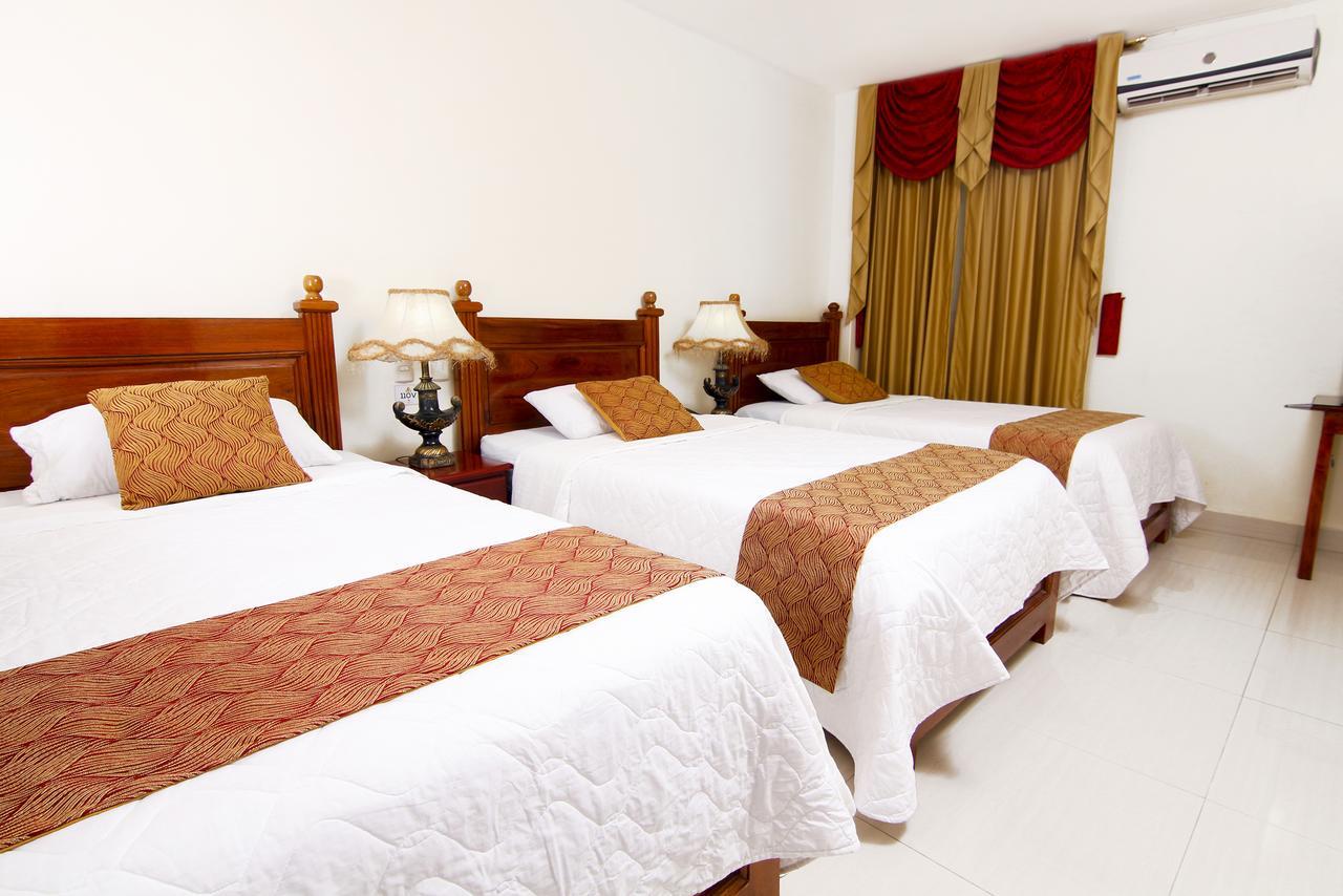 Hotel Flor De Liz Guayaquil Exterior photo